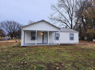 6434 NW Parkview Dr, Wichita, KS 67219