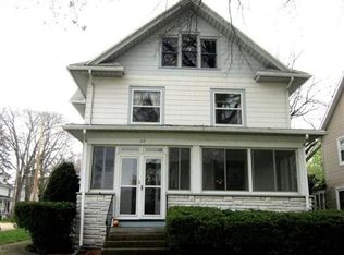 1112 Locust St, Sterling, IL 61081