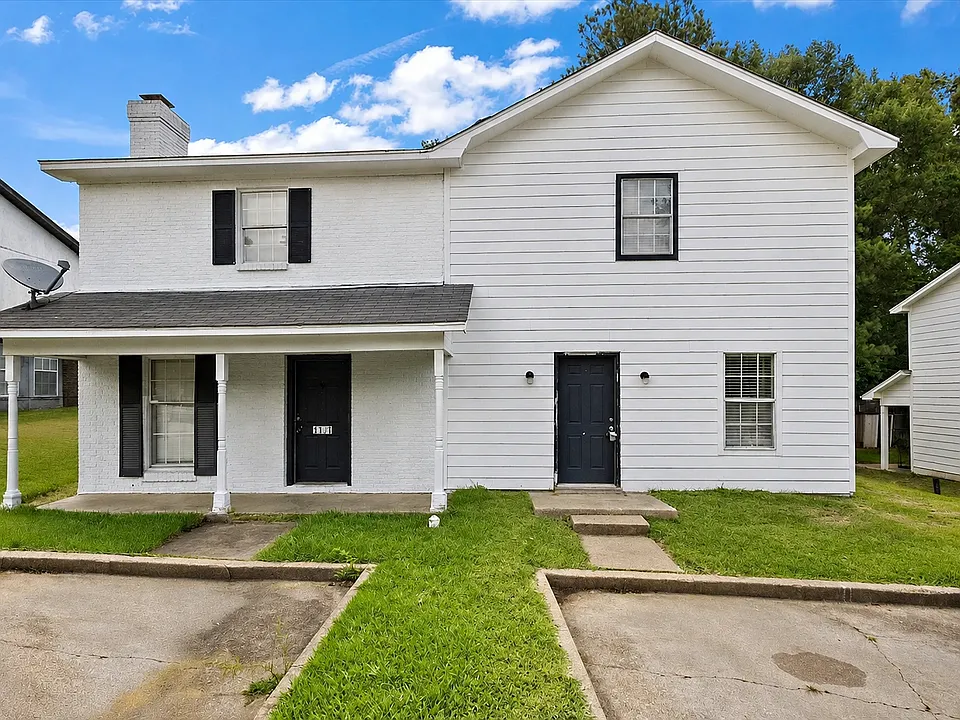 1102 Jamestown Way