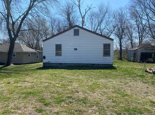 2842 W Elm St, Springfield, MO 65802