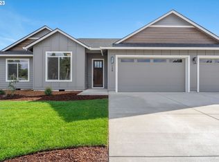 134 Amellia St, Castle Rock, WA 98611