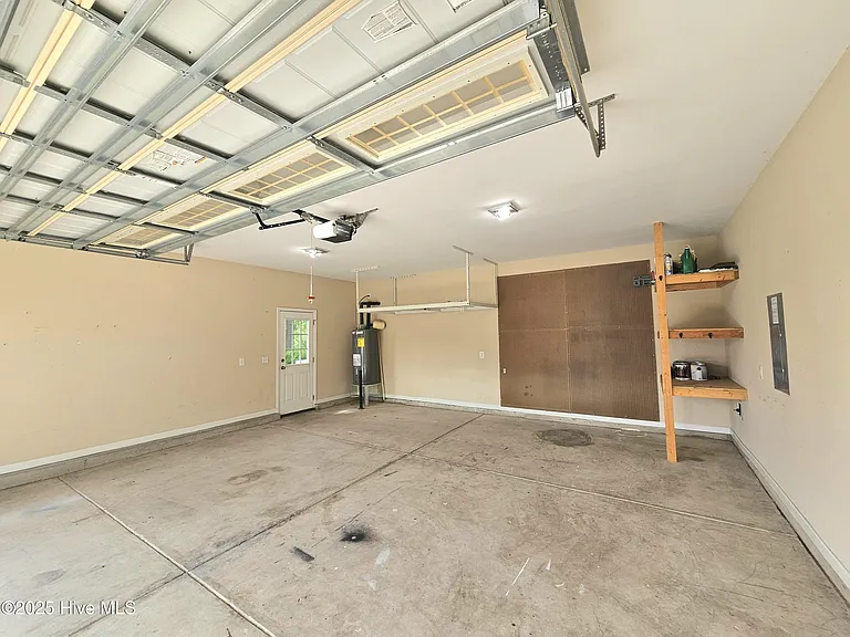 100 Mayfield Ct — Photo 4