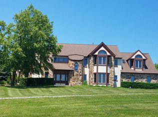 19 Rowlands Rd, Flemington, NJ 08822