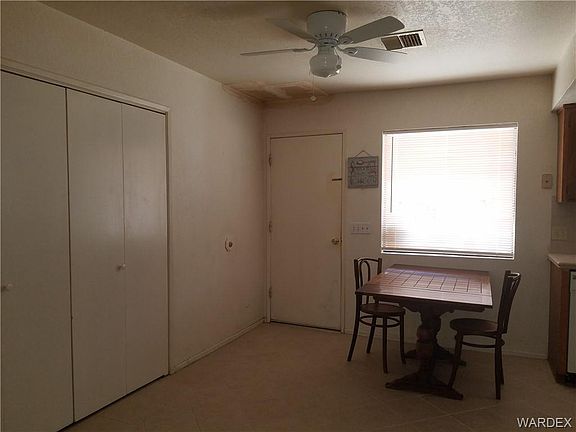 4th image of 1017 Merrill Ct