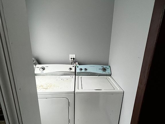 5th image of 801 Columbus Pkwy #1