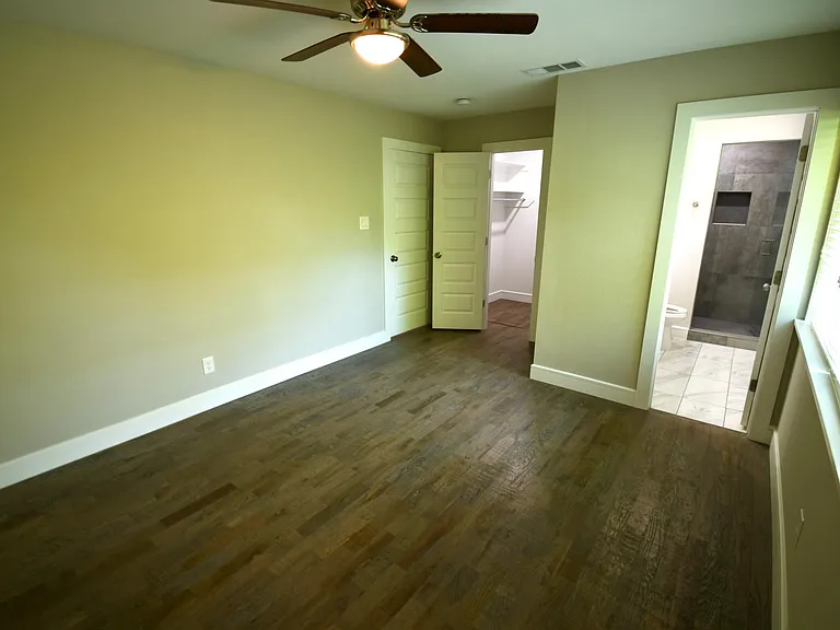 1015 Mitchell Rd — Photo 15