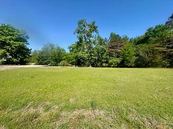 3rd image of 507 Meadow Creek Rd