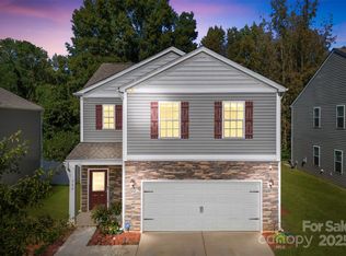 542 King Clover Ln, Clover, SC 29710
