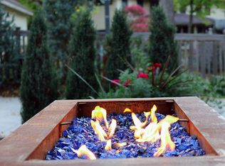 117 Rustic Ldg W, Minneapolis, MN 55419