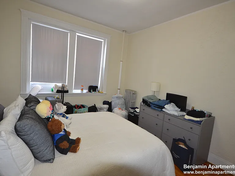 1810 Commonwealth Ave #12 — Photo 7