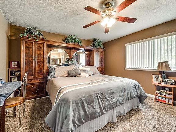 4th image of 662 Glenhill Ln