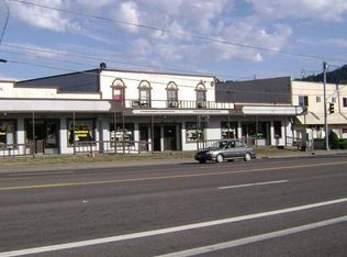 9 NE Main St, Winston, OR 97496