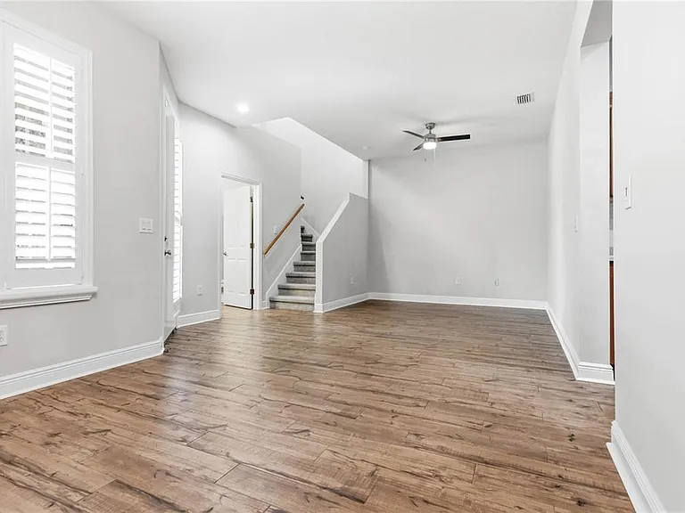 14606 Bournemouth Rd — Photo 4