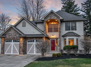 19 Mission Dr, East Amherst, NY 14051