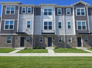 1541 Cooper St, Des Plaines, IL 60018