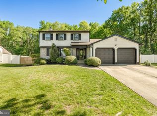 11 Charter Oak Rd, Clementon, NJ 08021