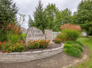 8201 Meadow Chase Dr, Sunbury, OH 43074