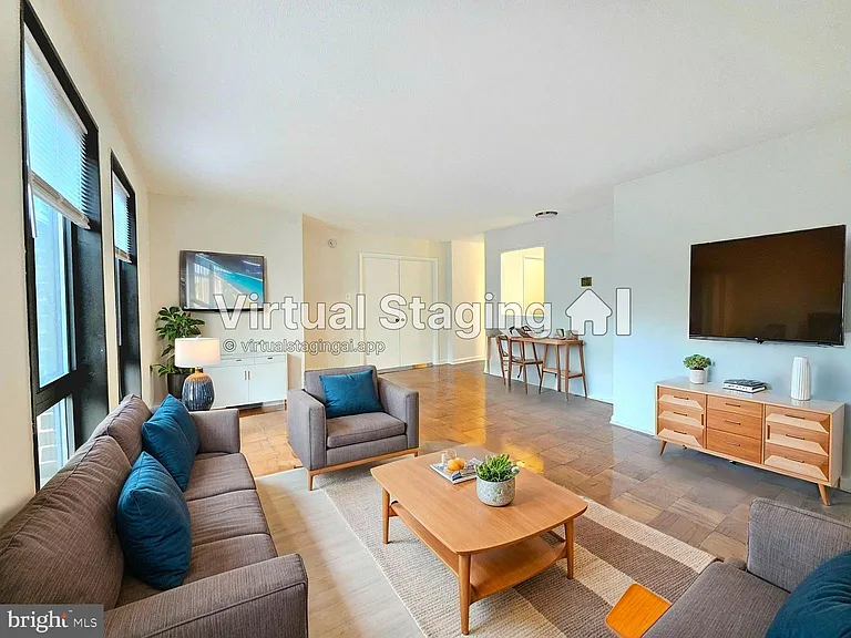 1280 21st St NW #402 — Photo 3