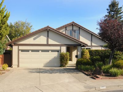 556 Skiff Cir, Redwood City, CA, 94065
