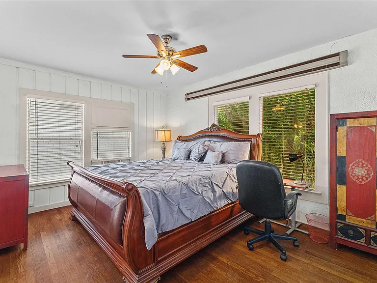 2511 Whitney St #B — Photo 10