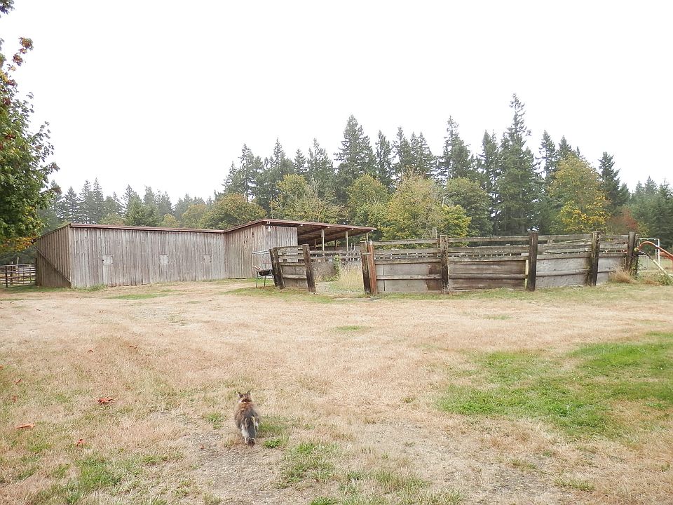 Lots of outbuildings