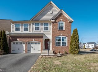 8700 Raleigh Mews, Gainesville, VA 20155