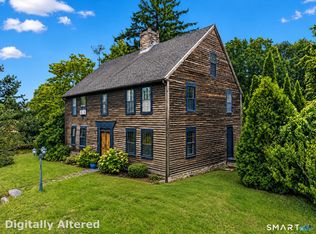 38 S Main St, Westbrook, CT 06498