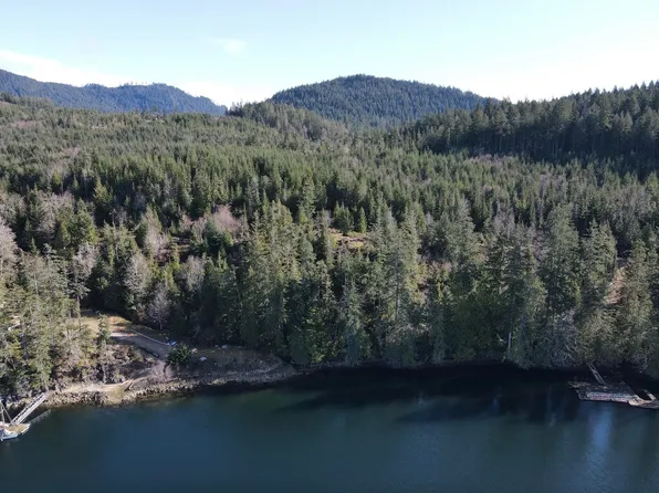 4 Hidden Basin, Nelson Island, BC V0N 0V0