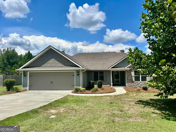 911 46th St E, Tifton, GA 31794