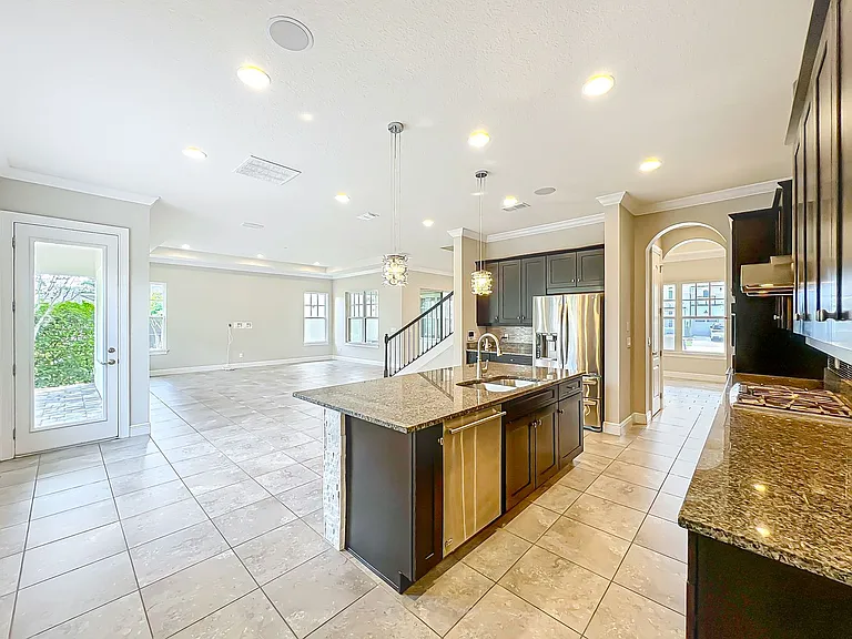 9421 Dugard Ct — Photo 18