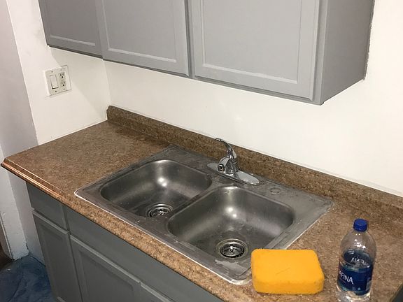 2nd image of 1707 Toberman St APT 2