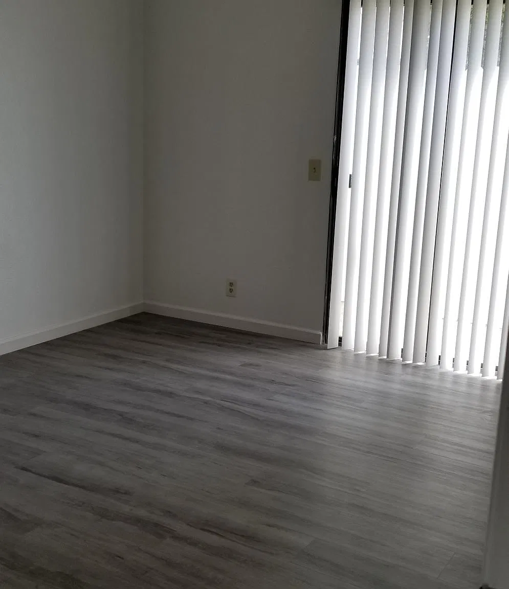 4380 Arizona St — Photo 4