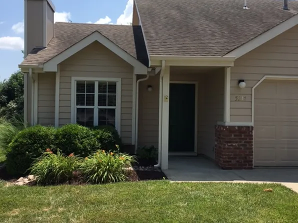 5217 Congressional Pl #1, Lawrence, KS 66049