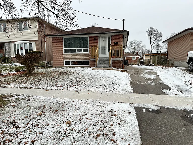 7 Limevale Cres #BASEMENT — Photo 15