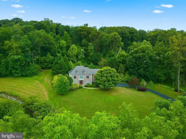 7 Woods Way, Wyomissing, PA 19610