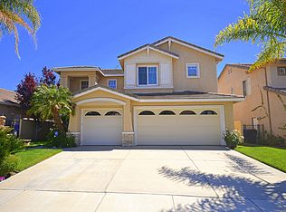 25756 Barnett Ln, Stevenson Ranch, CA 91381