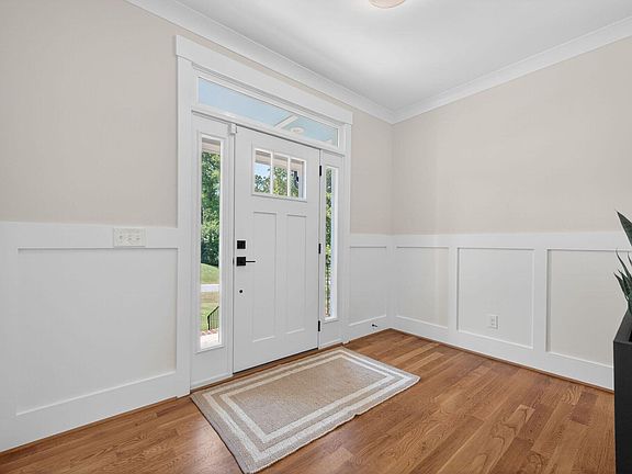 2nd image of 5221 Stream Bank Ct
