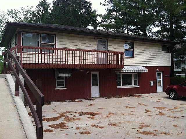 2nd image of 870 Union St