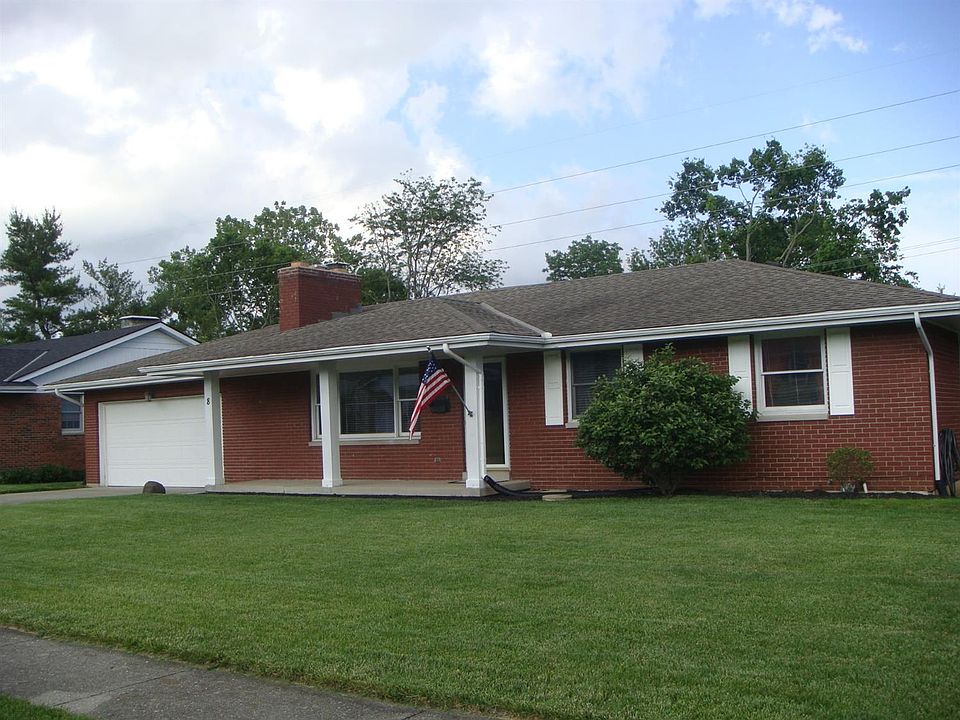 1st image of 8 Mary Jane Dr