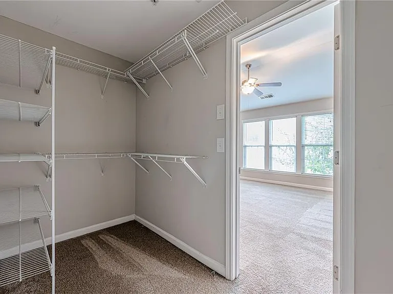 300 Balaban Cir — Photo 22