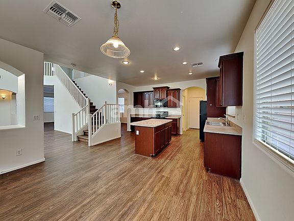 4th image of 17781 W Andora St