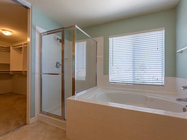 14 Monument Pl — Photo 62