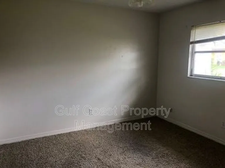 2125 Pueblo Cir #V-7 — Photo 23