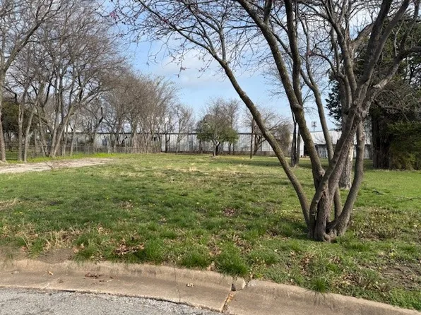 1617 E Nall St, Sherman, TX 75090