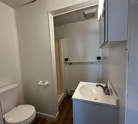 5th image of 6 Sullivan Ave #2