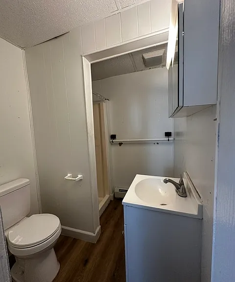 6 Sullivan Ave #2 — Photo 5