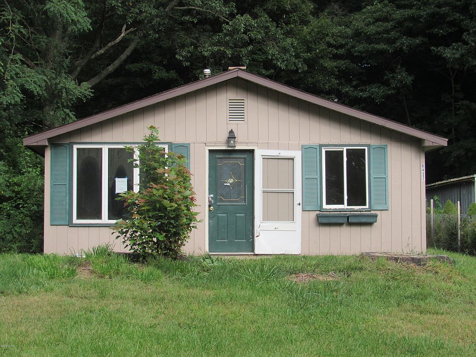 1st image of 6437 N Shore Dr