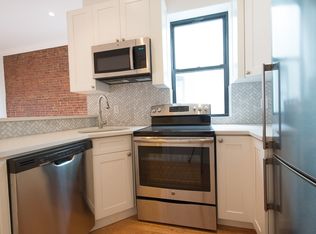 335 Lincoln Ave #3R, Brooklyn, NY 11208