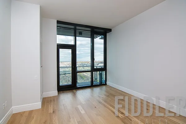 Rented by Fiddler Realty | media 89