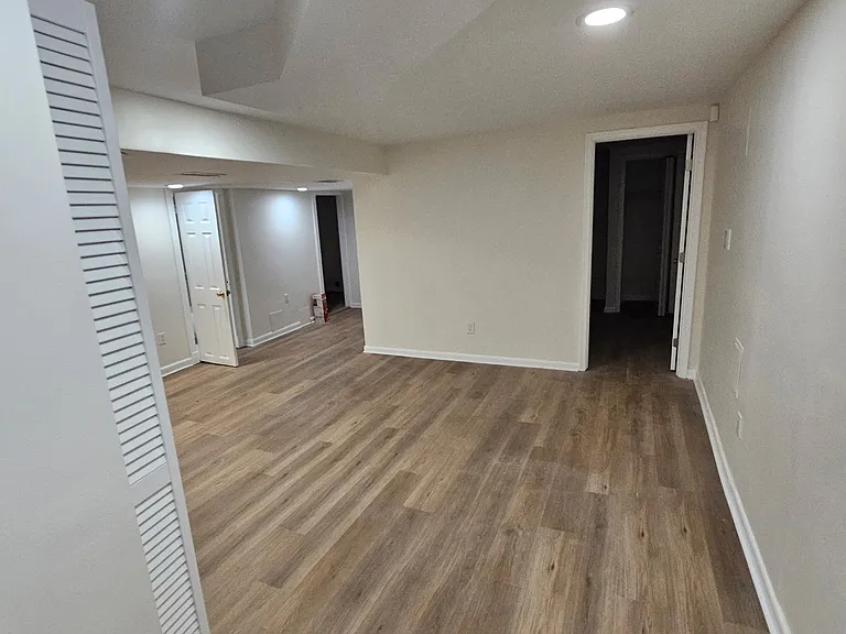 2305 Oxon Run Dr — Photo 12
